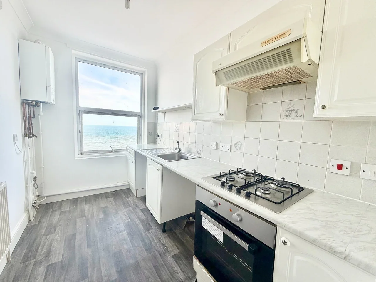 Flat Ethelbert Crescent in Thanet