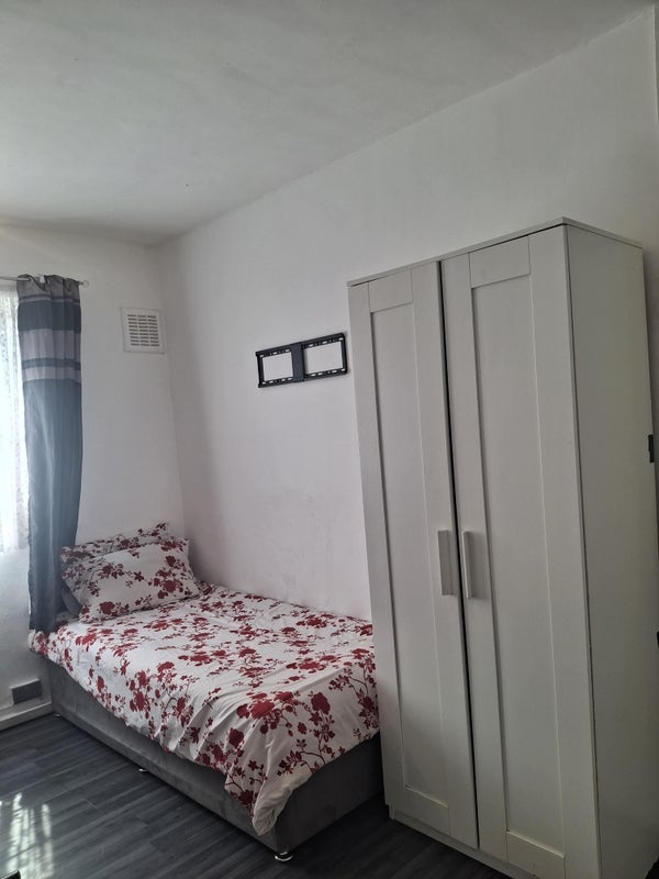 Room Ilbert Street in City of Westminster