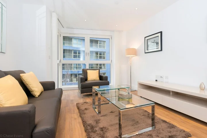 Flat Hornsey Street in Greater London