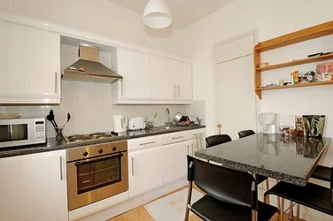 Flat Gloucester Terrace in City of Westminster