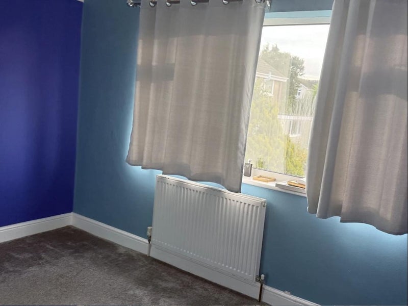 Room Woodland Road in Nailsea