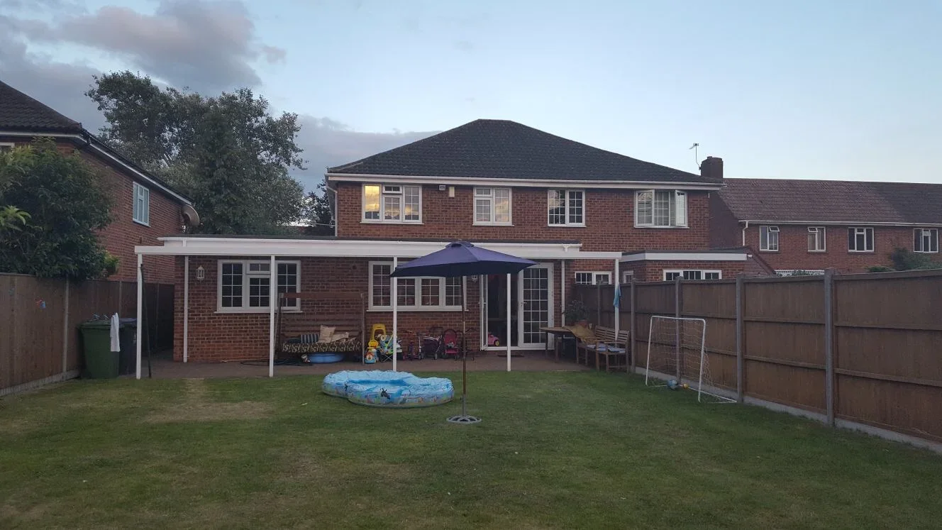 House Little Sutton Lane in Richings Park