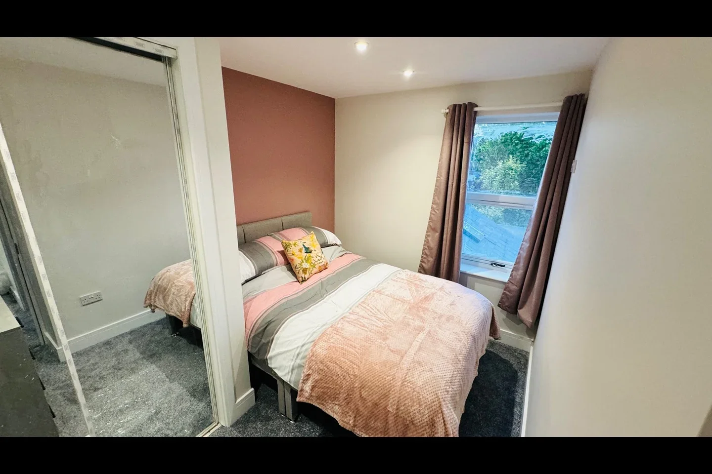 Room Leverington Road in Fenland District