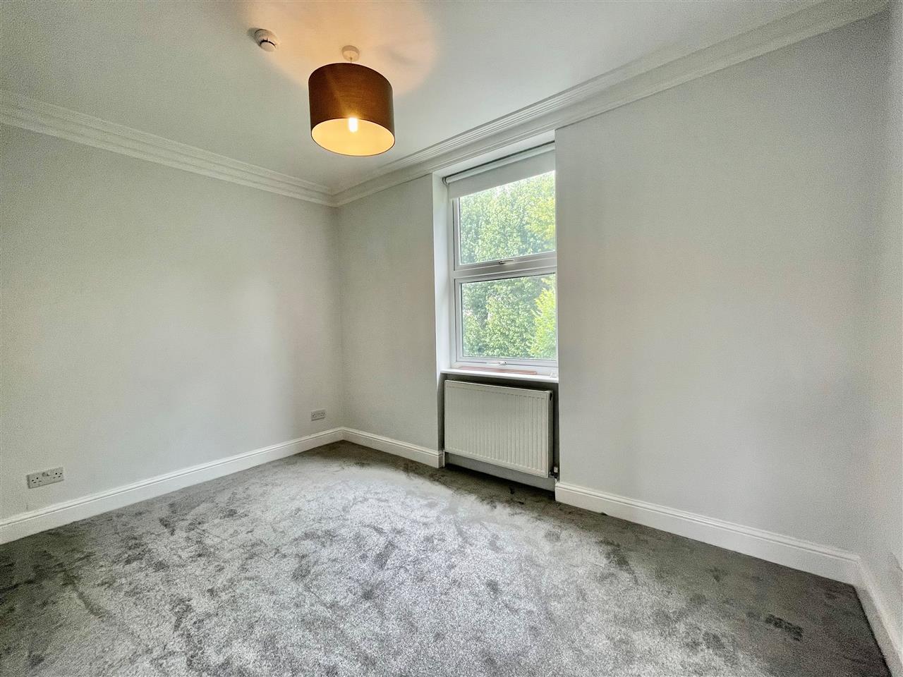 Flat Fortess Road in Greater London