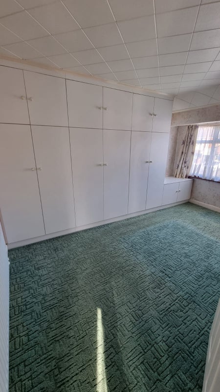 Room Stanton Road in Shirley