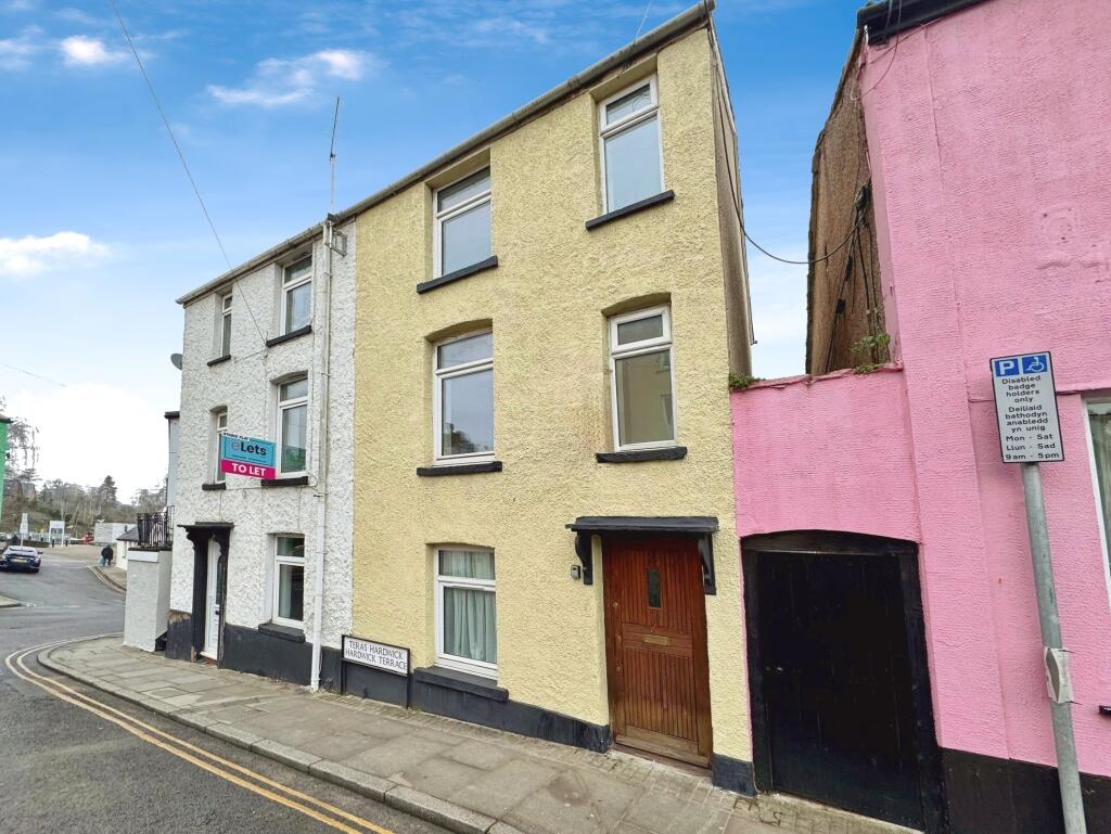 Flat Hardwick Terrace in Chepstow