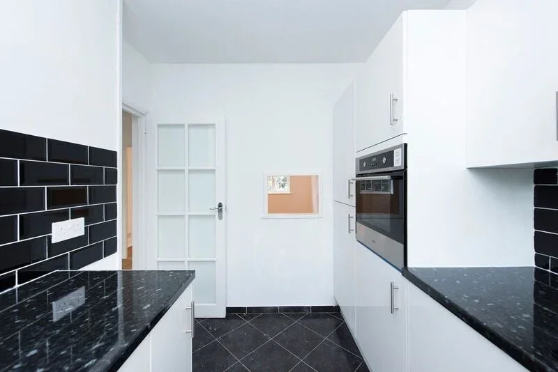 Flat Barbican Road in Greater London