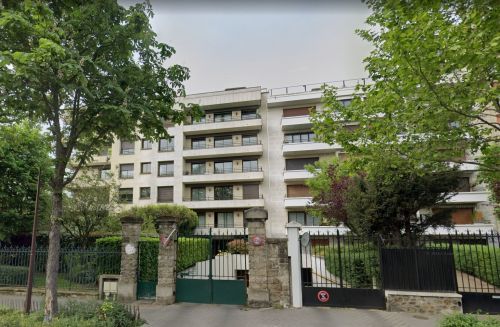 Flat Boulevard de la Saussaye in Neuilly-sur-Seine