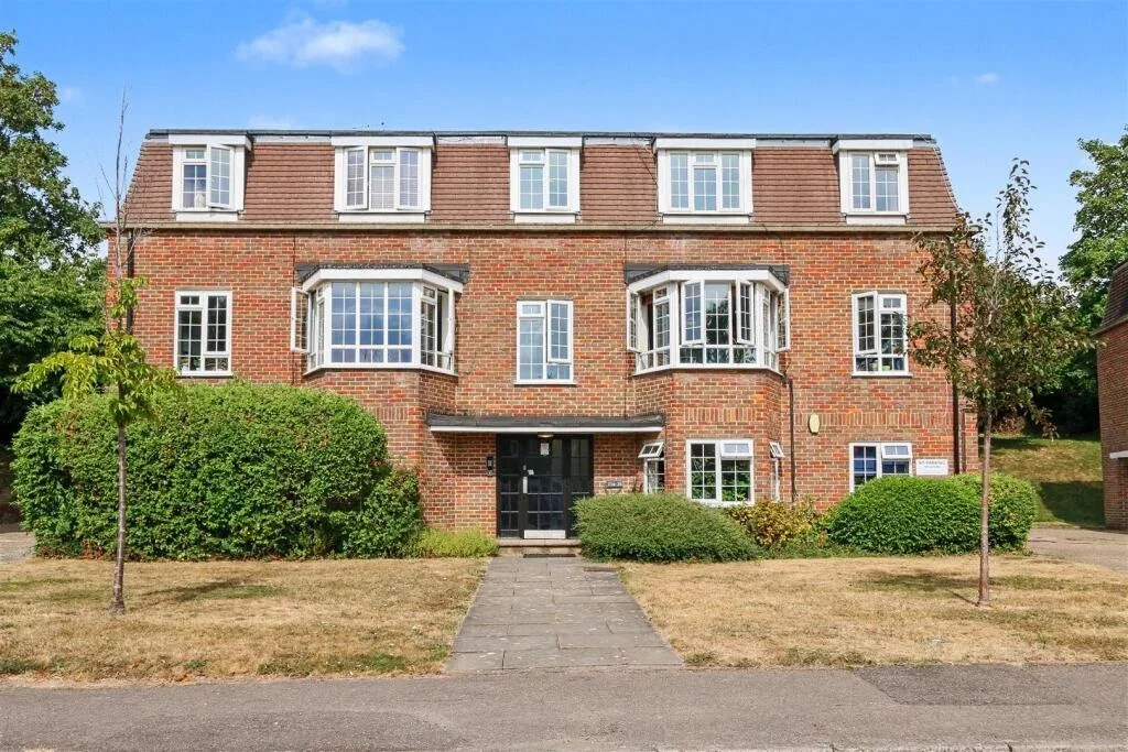 Flat Craig Mount in Hertsmere