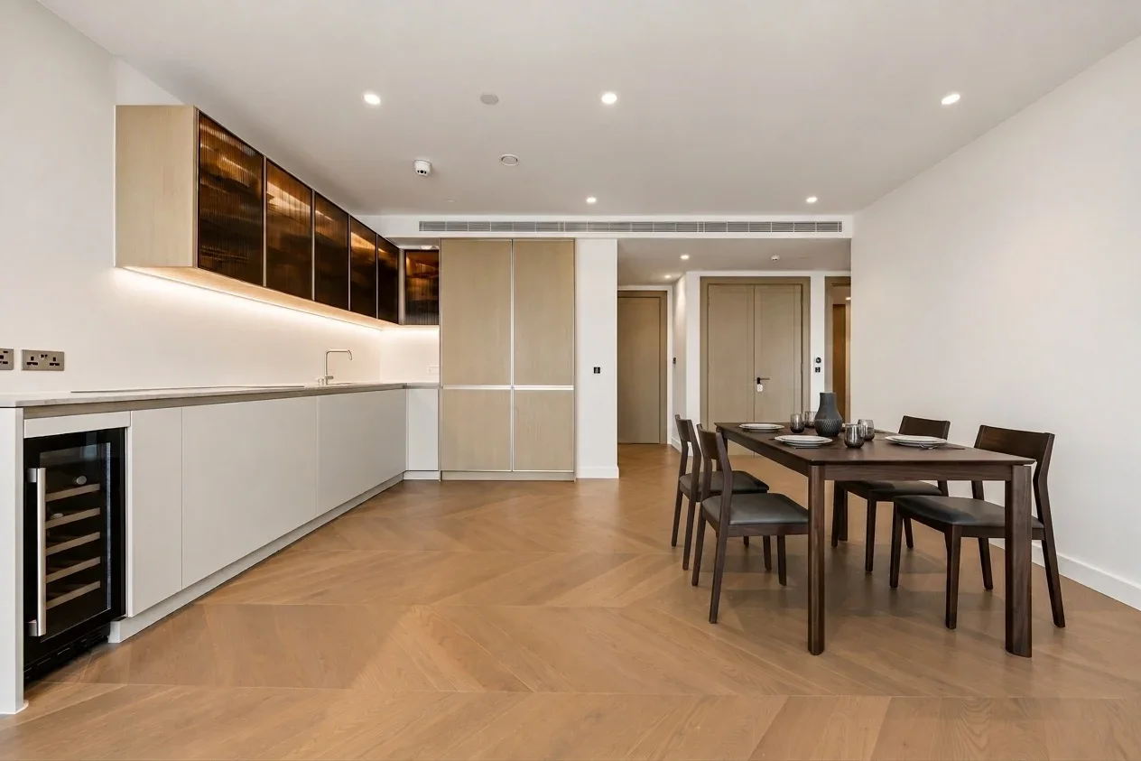 Flat Minories in City of London