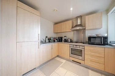 Flat Durnsford Road in Greater London