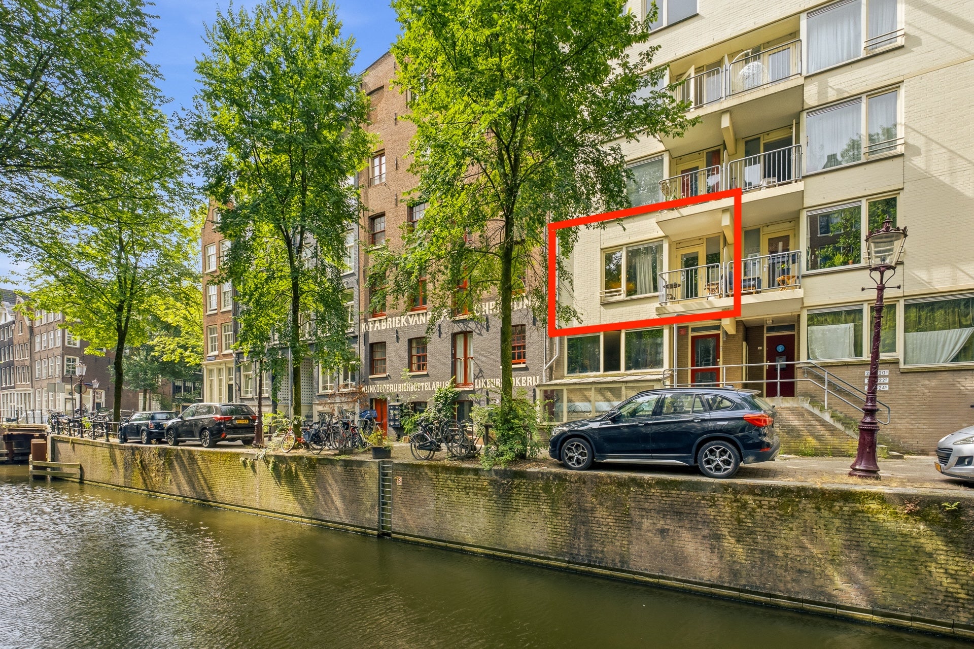 Recht Boomssloot 22 B in Amsterdam