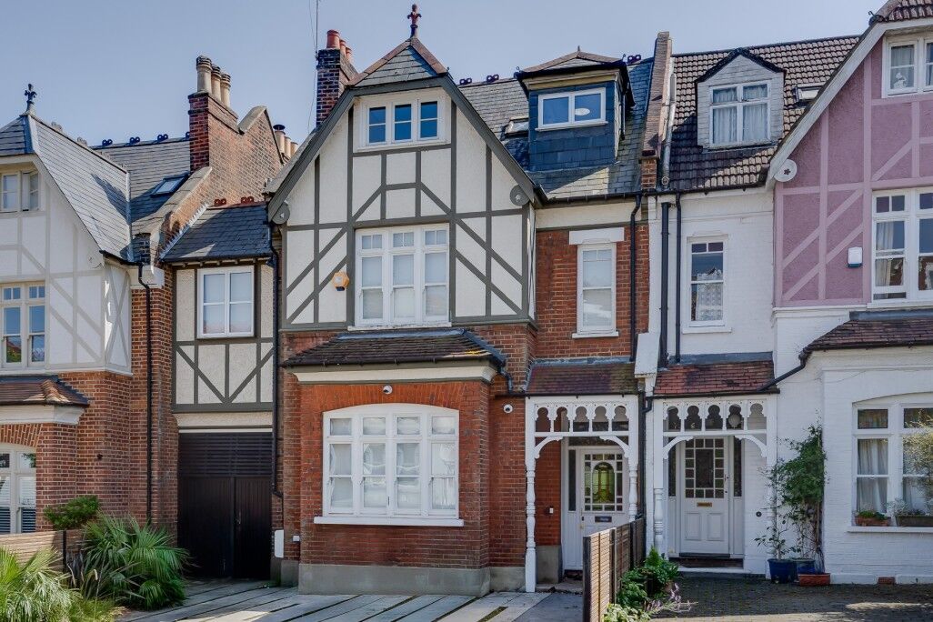 House Onslow Gardens in Greater London
