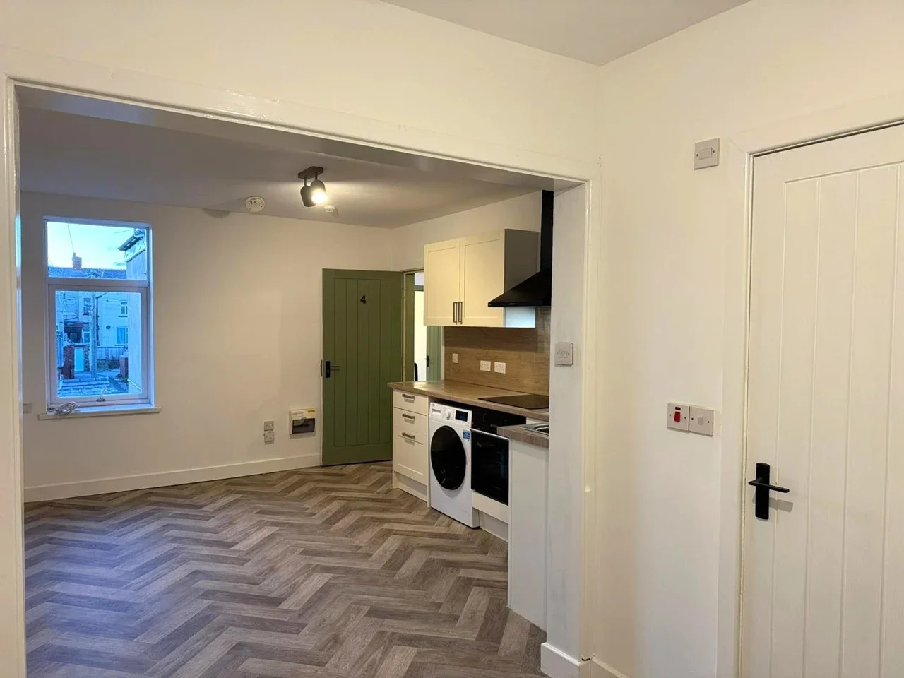 Flat Warbreck Drive in Blackpool