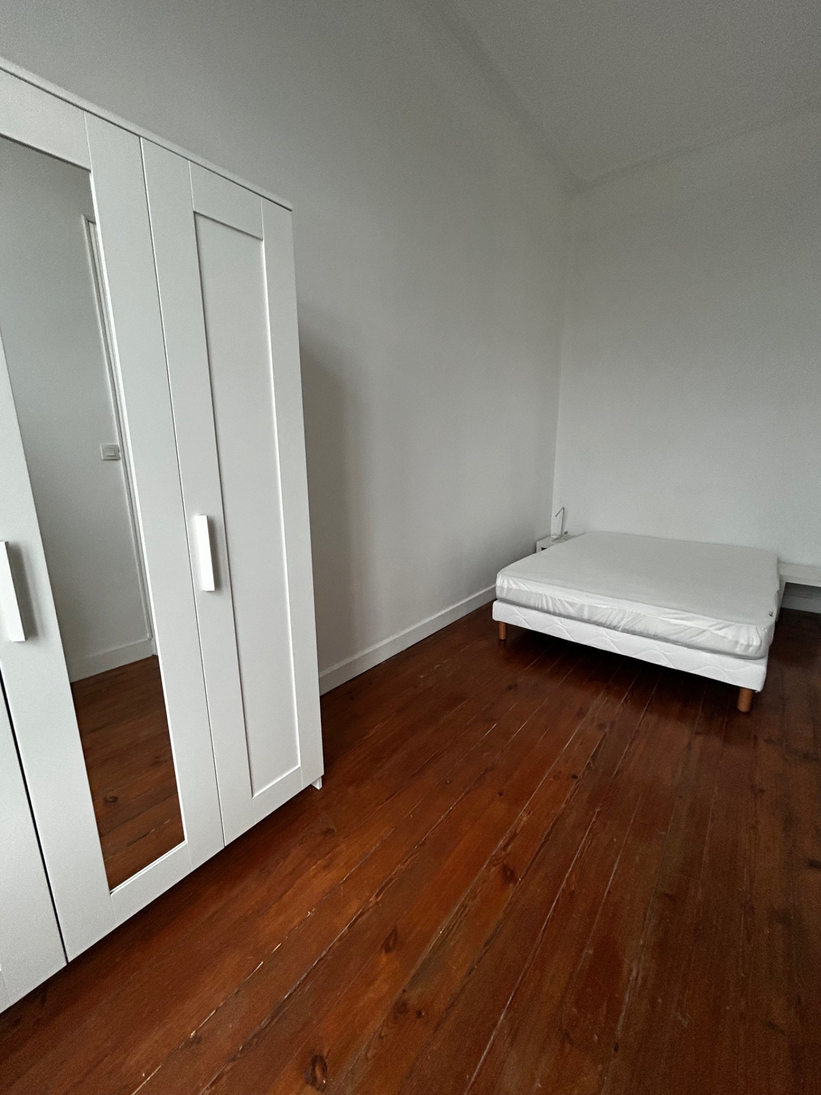 Flat Quai des Salinières in Bordeaux