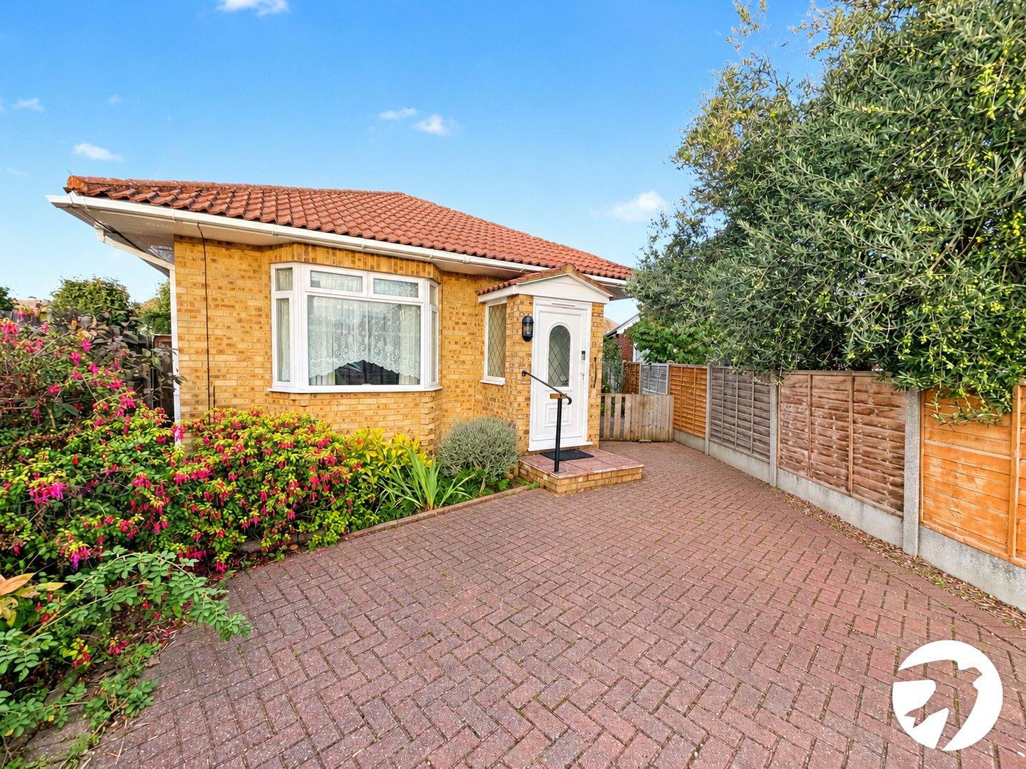 House Pine Grove in Gillingham