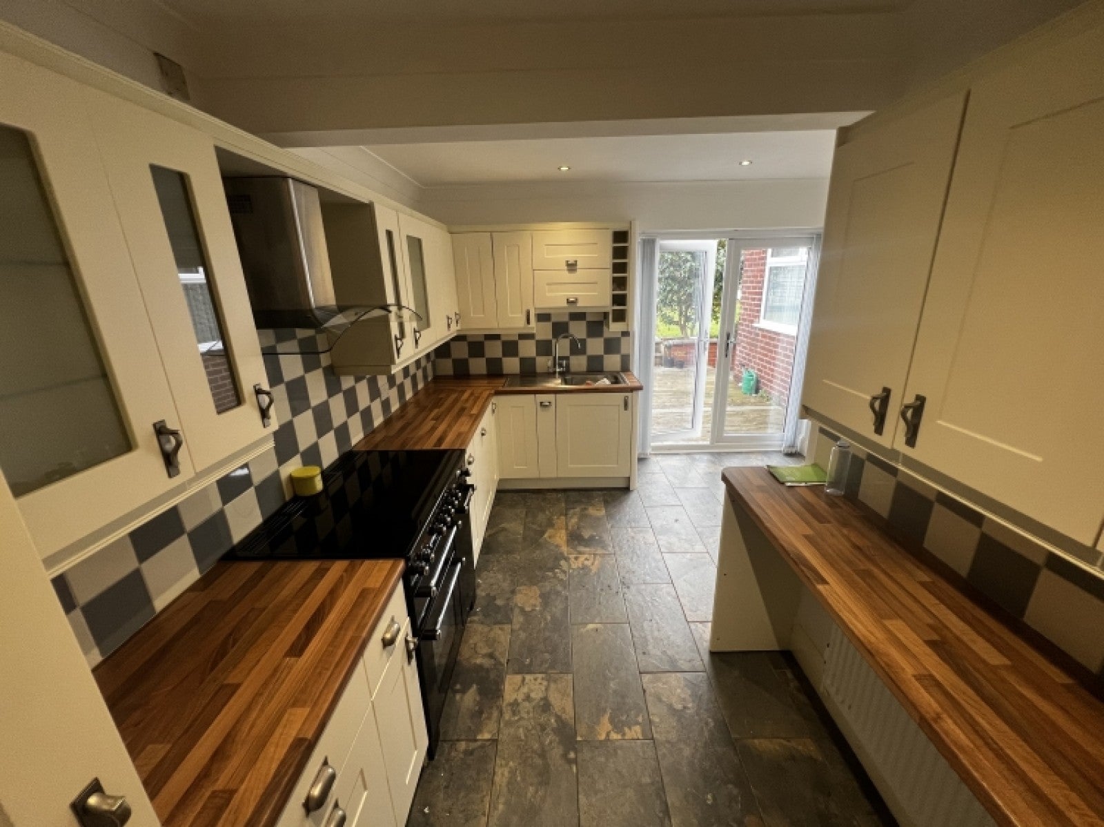 House Wesson Gardens in Halesowen
