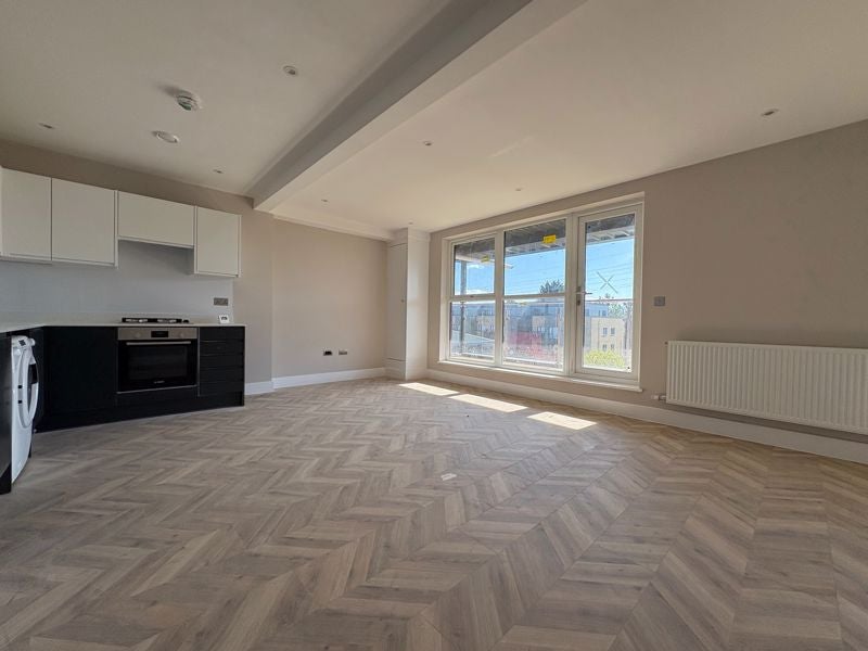 Flat Mulberry Business Park in Wokingham