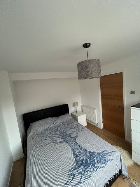 Room Rookery Court in Marlow