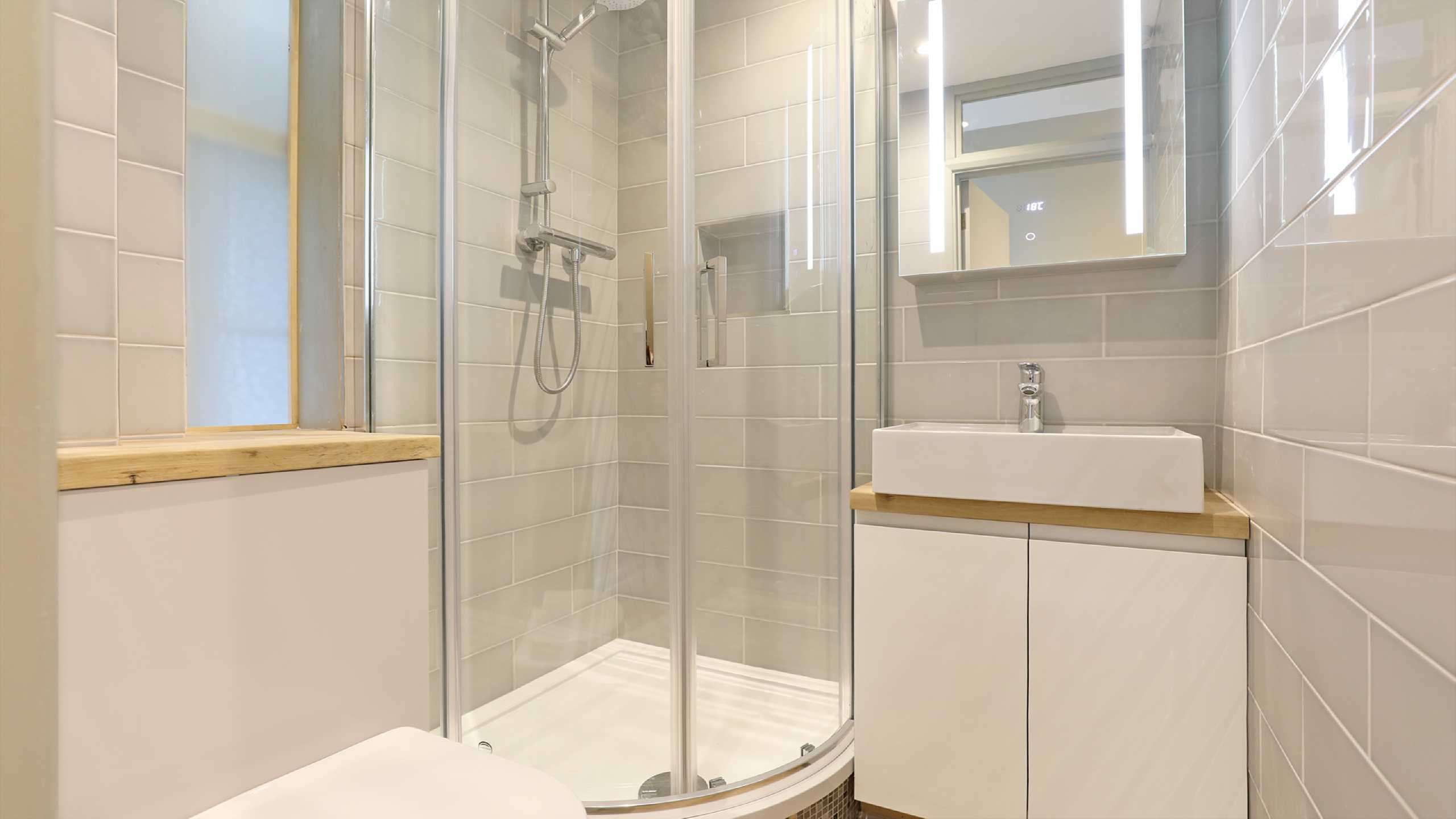 Flat Southern Row in Greater London