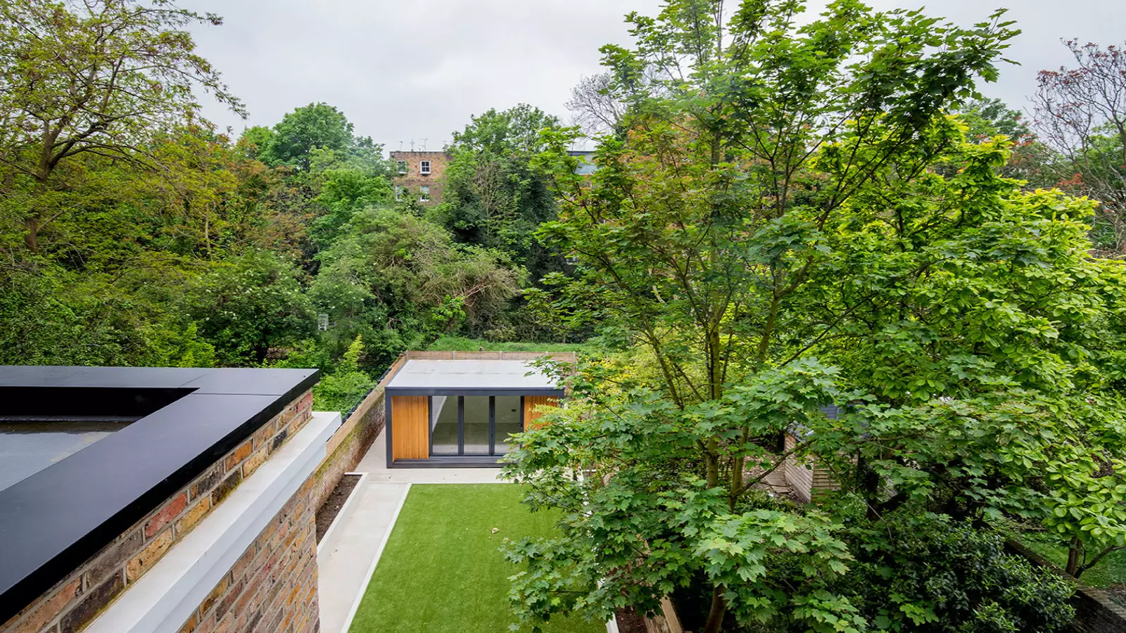 Flat Elsham Road in Greater London