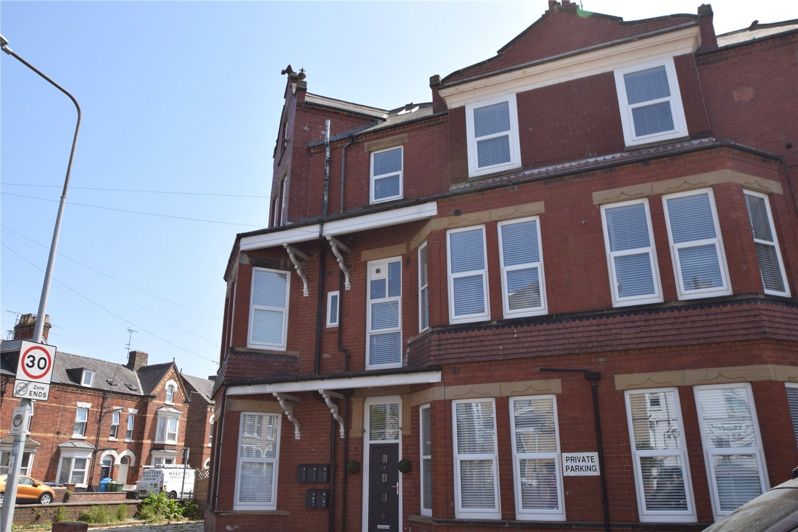 Flat Vernon Road in Bridlington