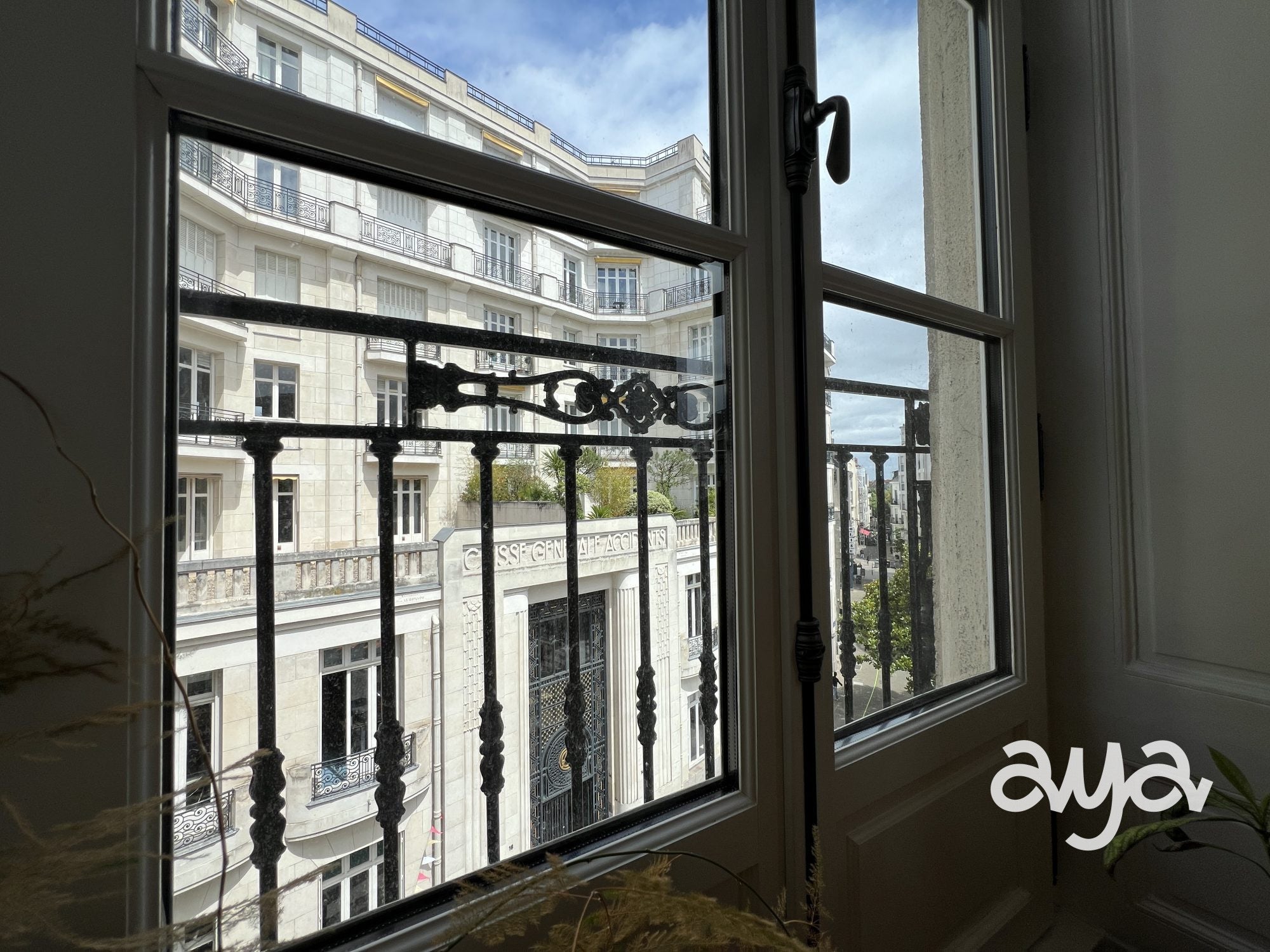 Flat Rue Oum Kalthoum in Nantes