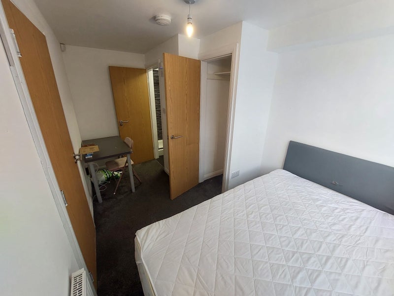 Room St. George's Road in Coventry