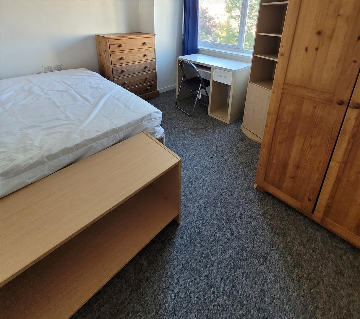 Flat Saint Matthews Road in Bristol