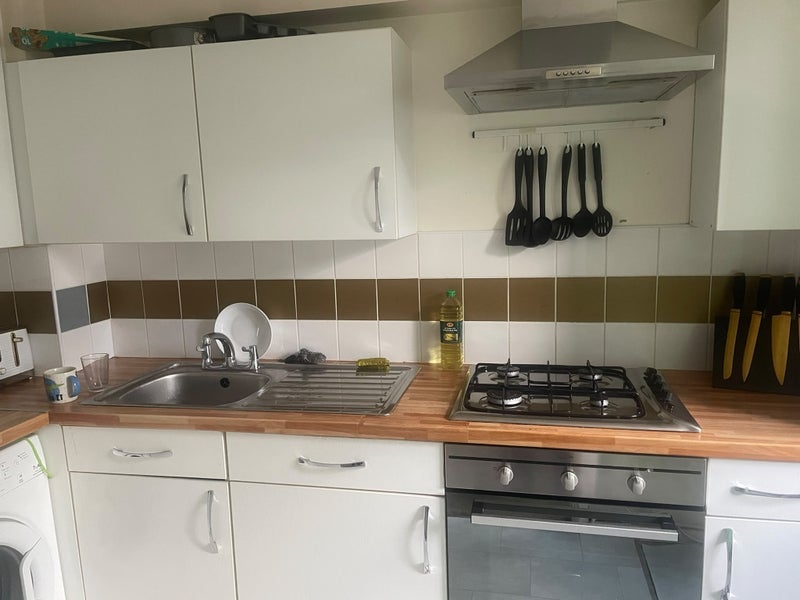 Room Rosefield Gardens in Greater London