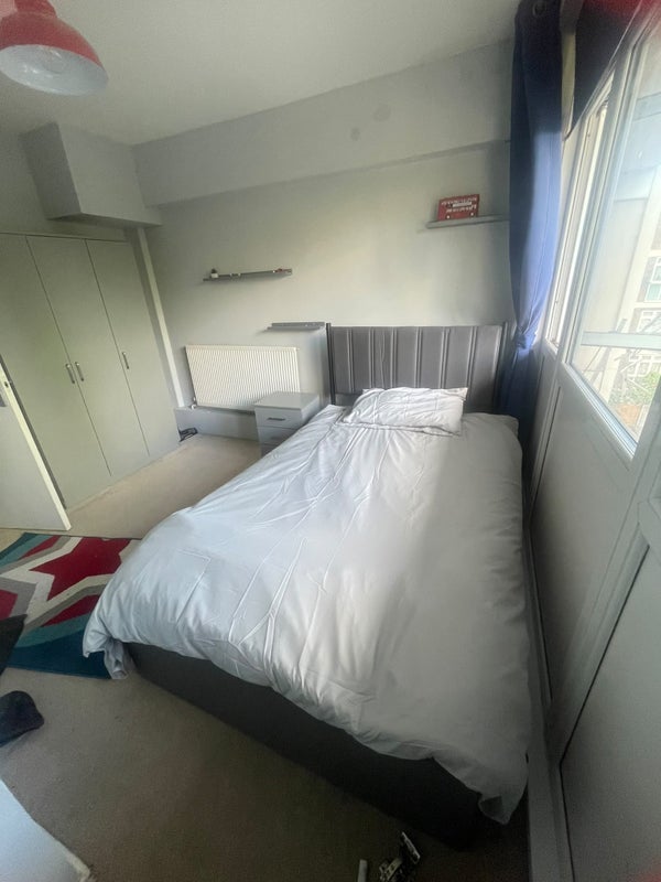 Room Rosefield Gardens in Greater London