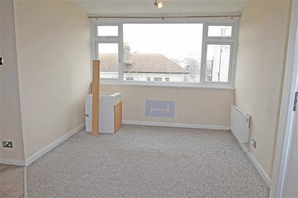 Flat St Aubyns in Portslade by Sea
