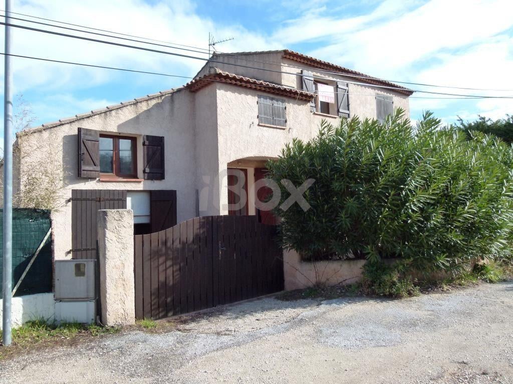 Maison Avenue du Cap Nègre à Six-Fours-les-Plages