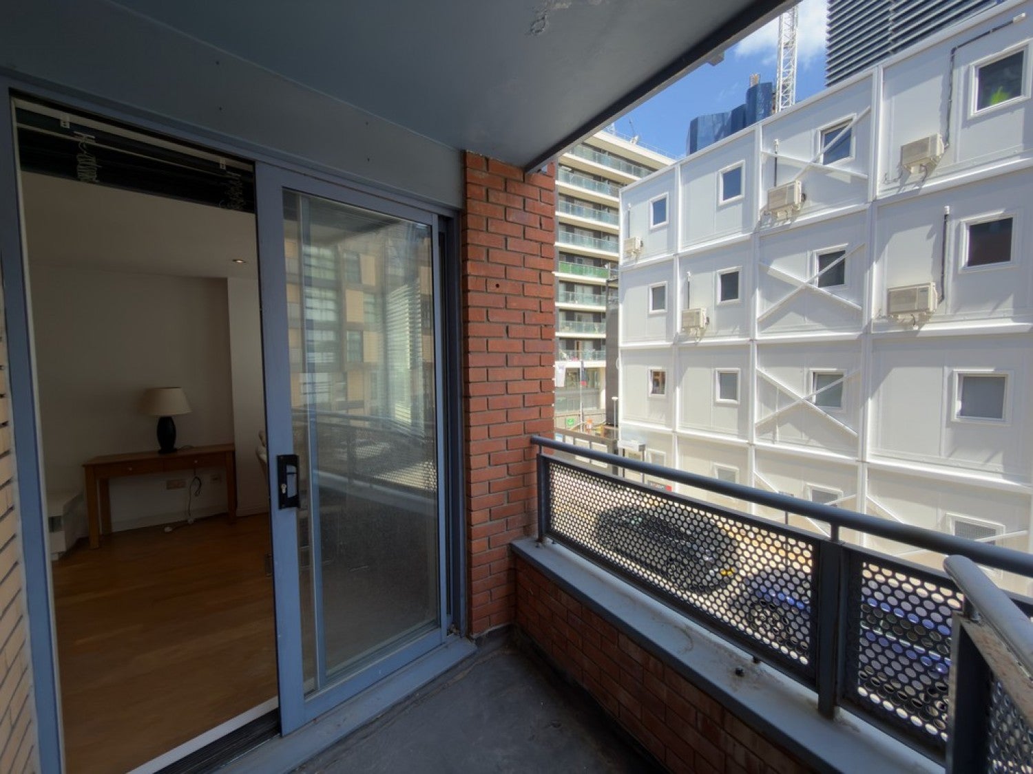 Flat Manilla Street in Greater London