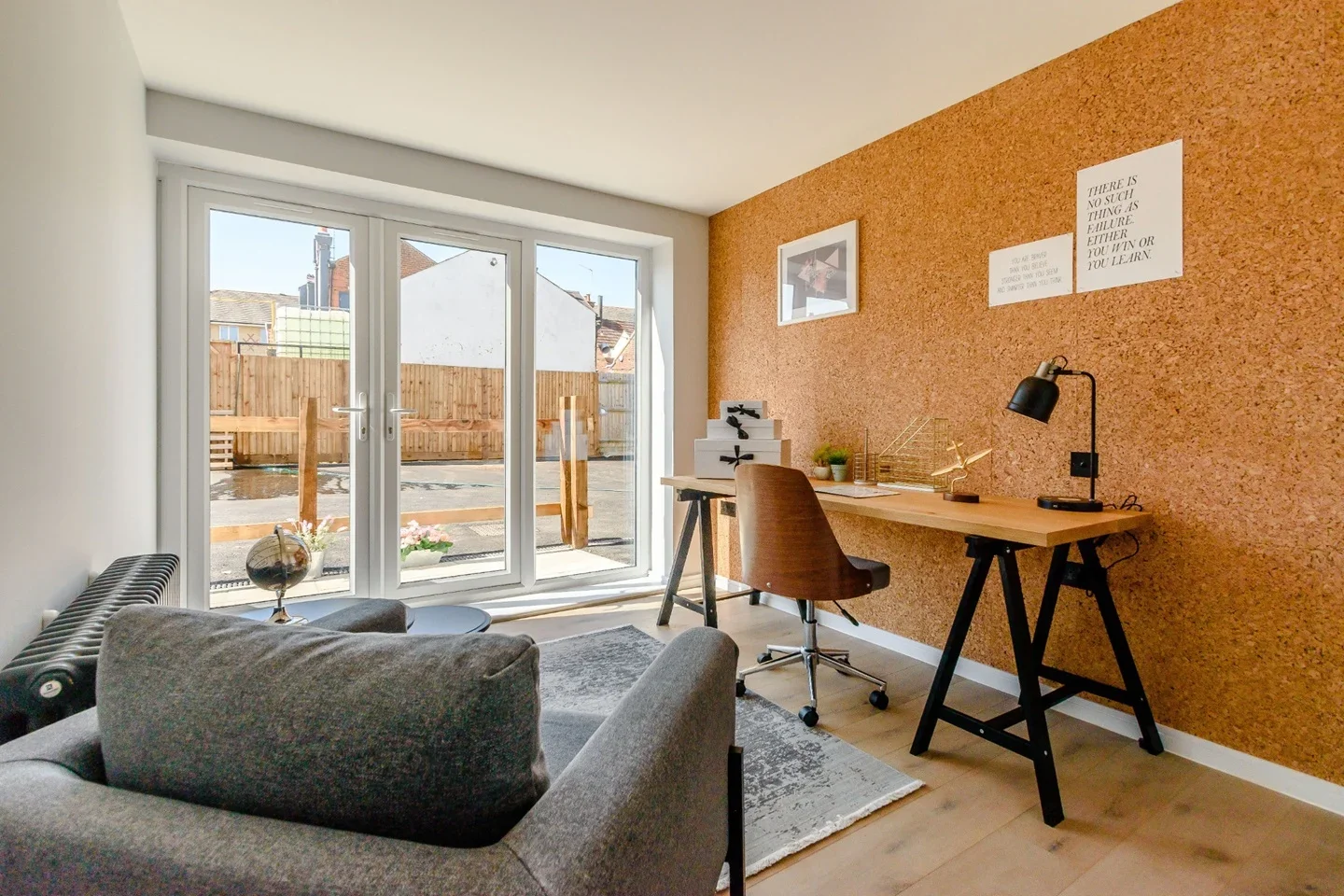 Flat Glenhaven Avenue in Hertsmere