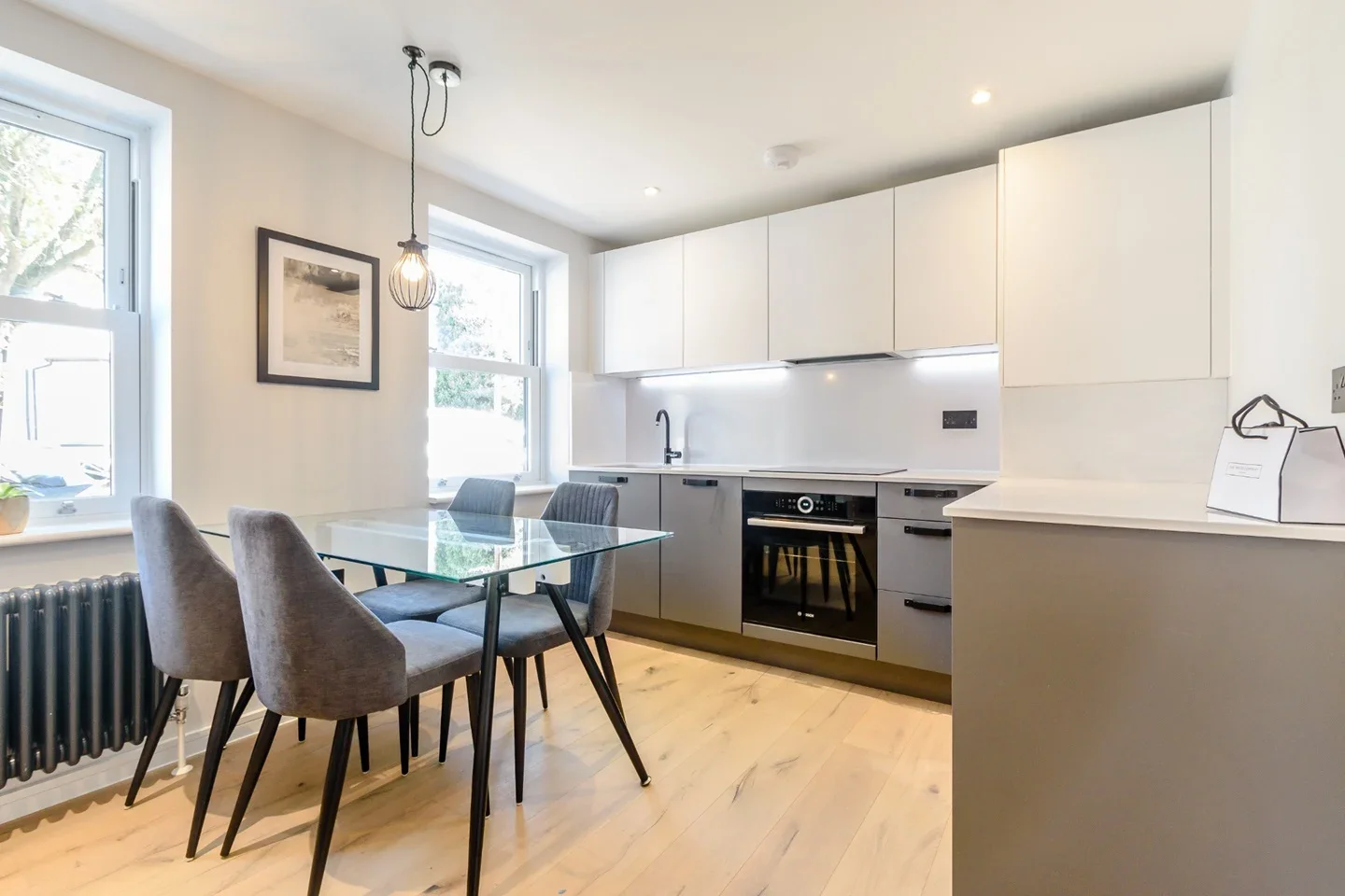 Flat Glenhaven Avenue in Hertsmere
