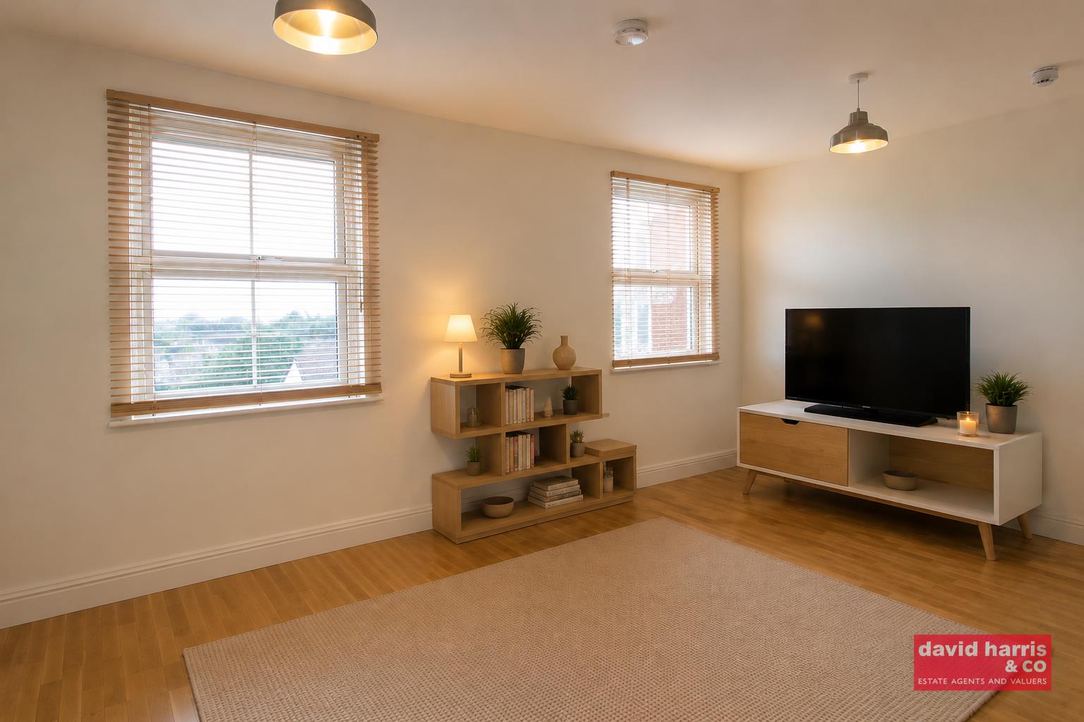 Flat Regent's Park Road in Greater London