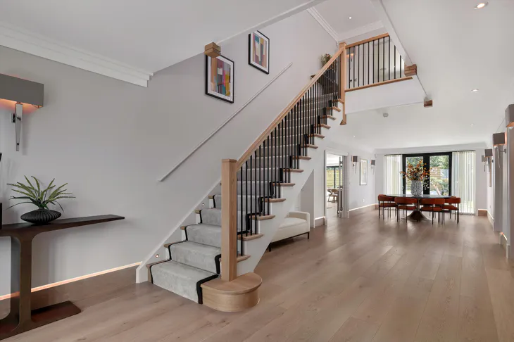 House Four Acres in Elmbridge