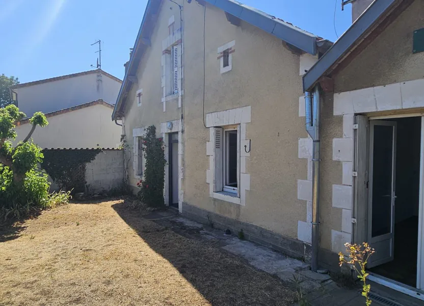 Appartement Rue des Petits Bornais à Poitiers