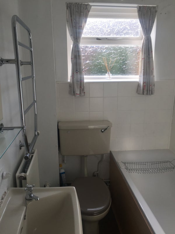 Room Beeleigh Road in Maldon