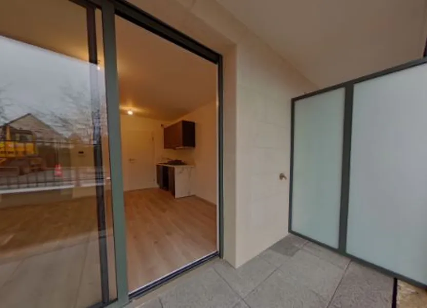 Flat Rue des Maisons Rouges in Fondettes