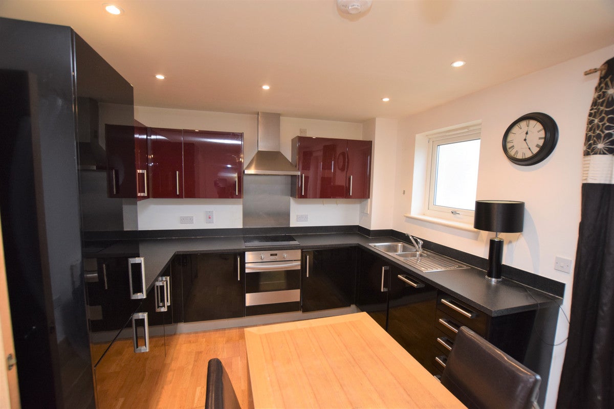 Flat Caelum Drive in Colchester