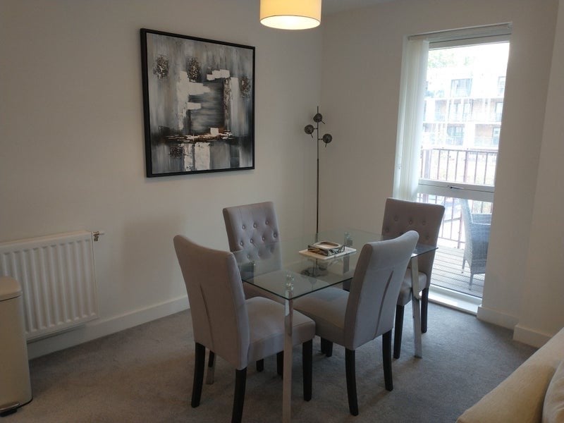 Room Greenwich High Road in Greater London