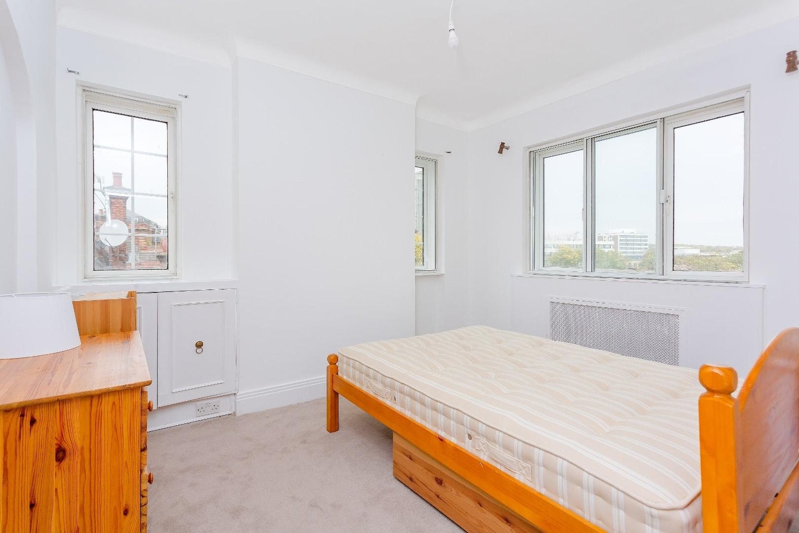 Flat Frognal in Greater London
