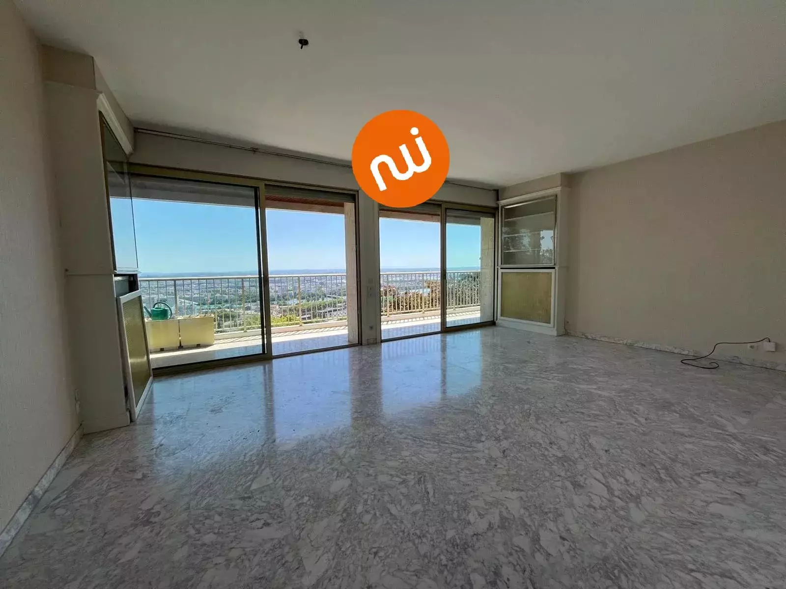 Appartement Avenue Valioud à Sainte-Foy-lès-Lyon