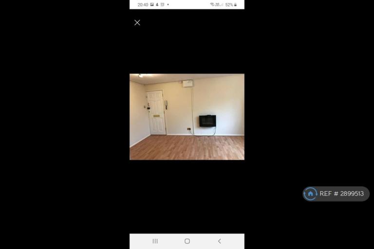 Flat Willow Court in Aylesbury