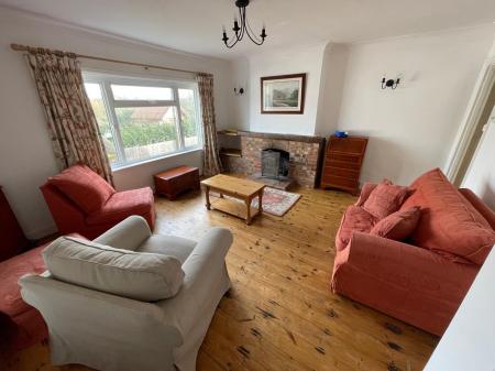House Longstock Road in Test Valley