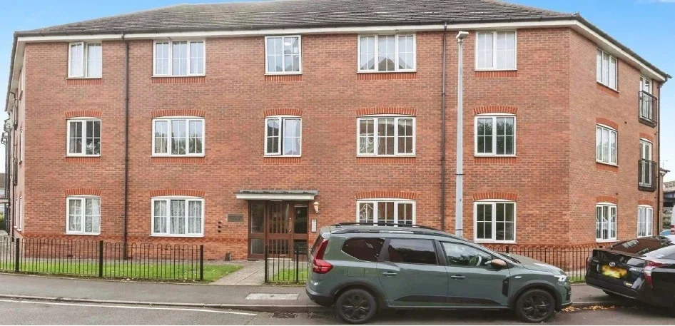 Flat Ashwood Close in Sandwell