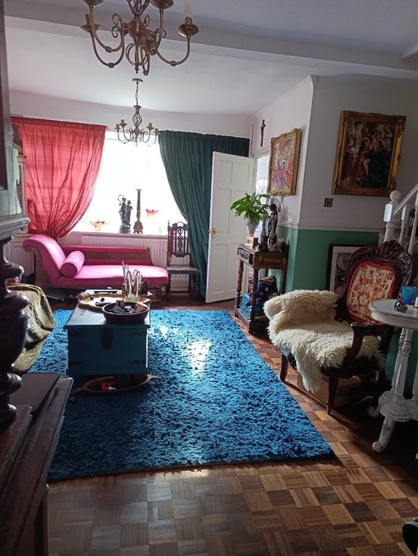 Room Dundas Gardens in Elmbridge