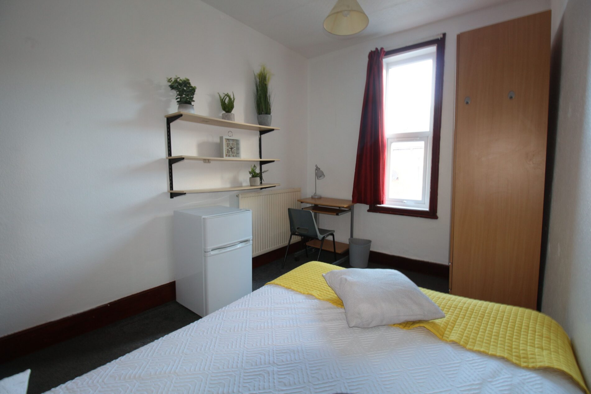 Room Portland Street in Lincoln